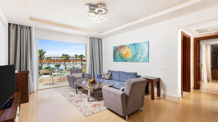 Pickalbatros Royal Moderna Resort